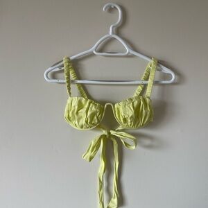 WHITE FOX BOUTIQUE Bralette in Lime Green